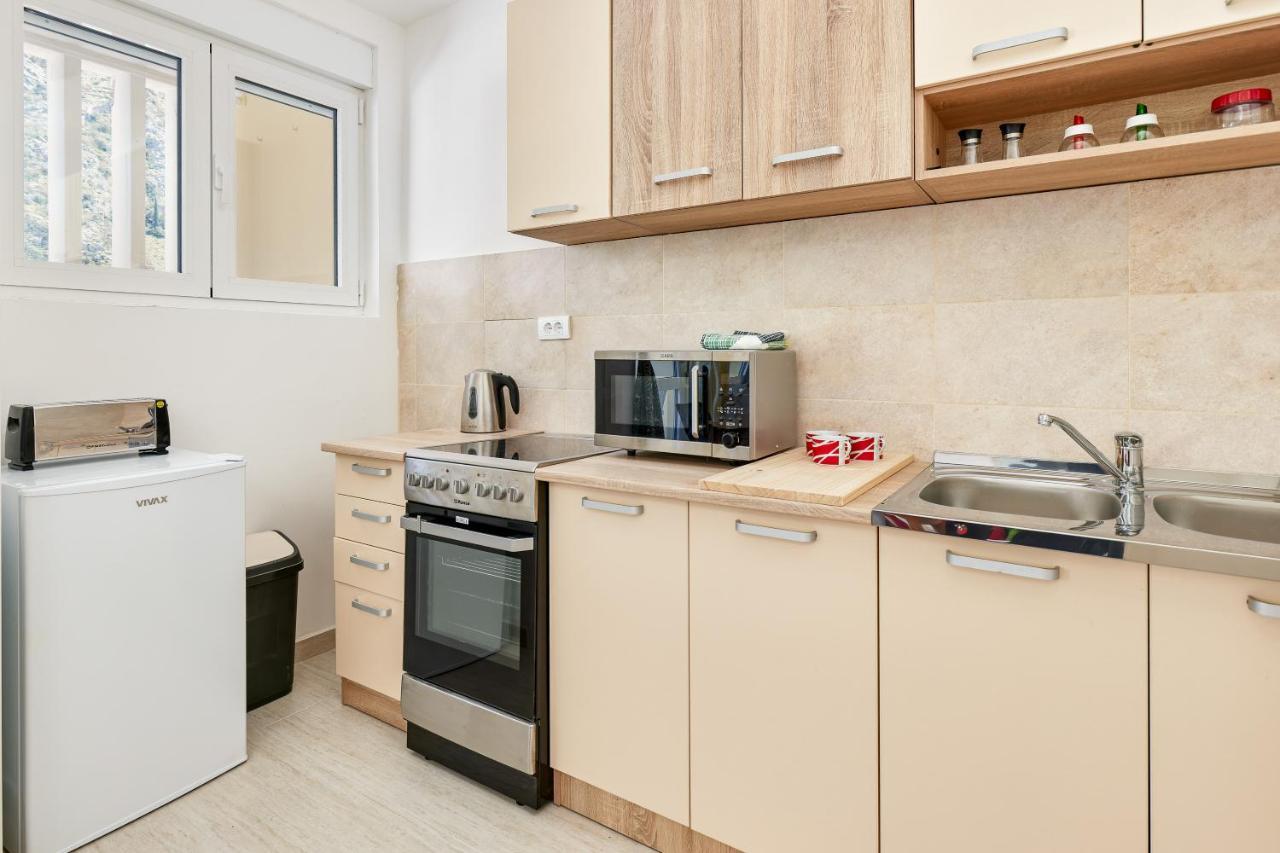 Apartment Pavle Kotor Exterior foto
